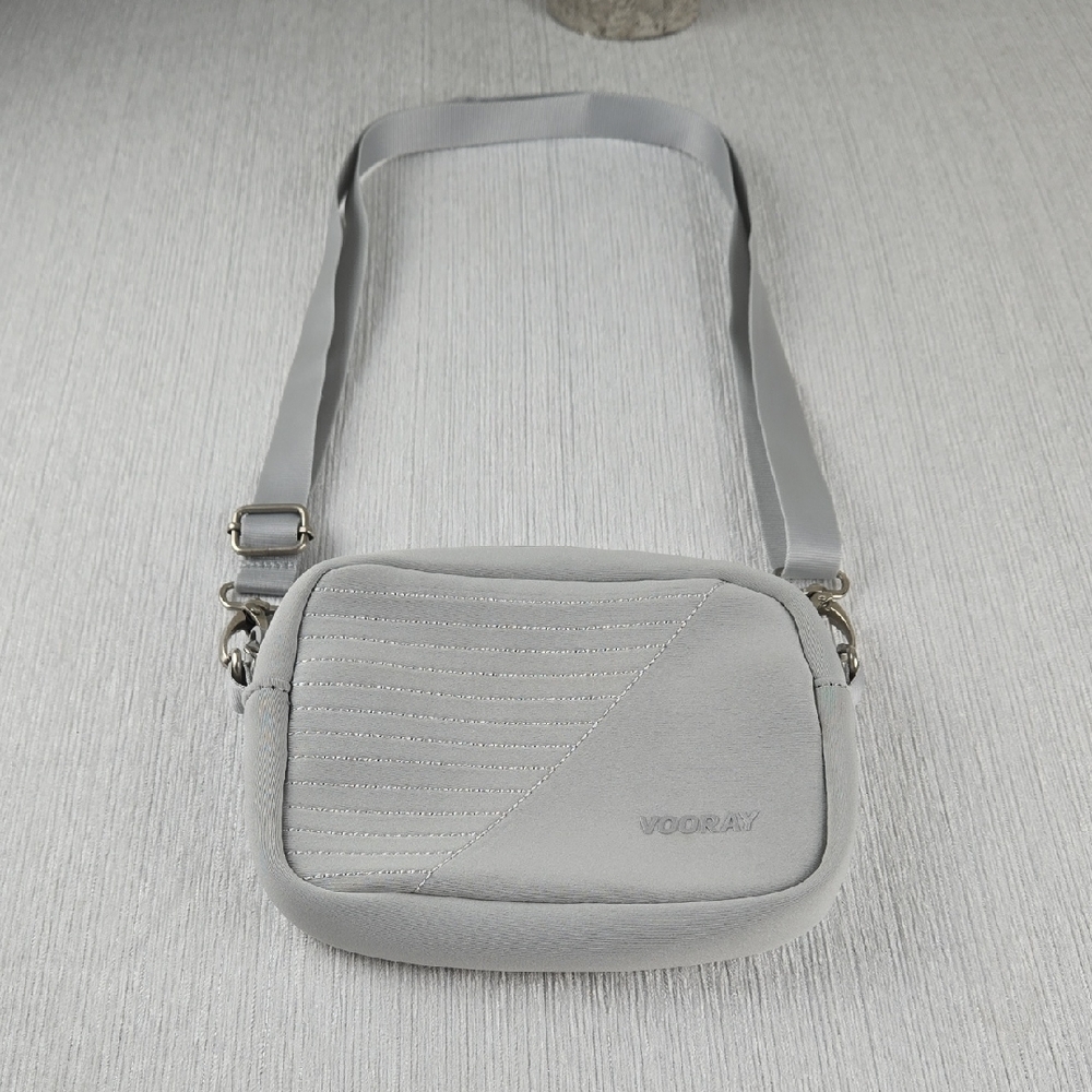 Vooray Grey Neoprene Crossbody Bag Quilted Diagonal Stitch Adjustable Strap‎
